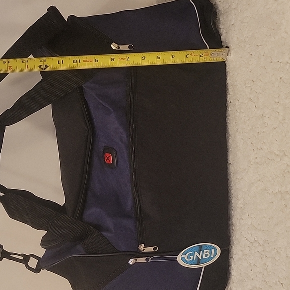 Duffle bag - Picture 2 of 7